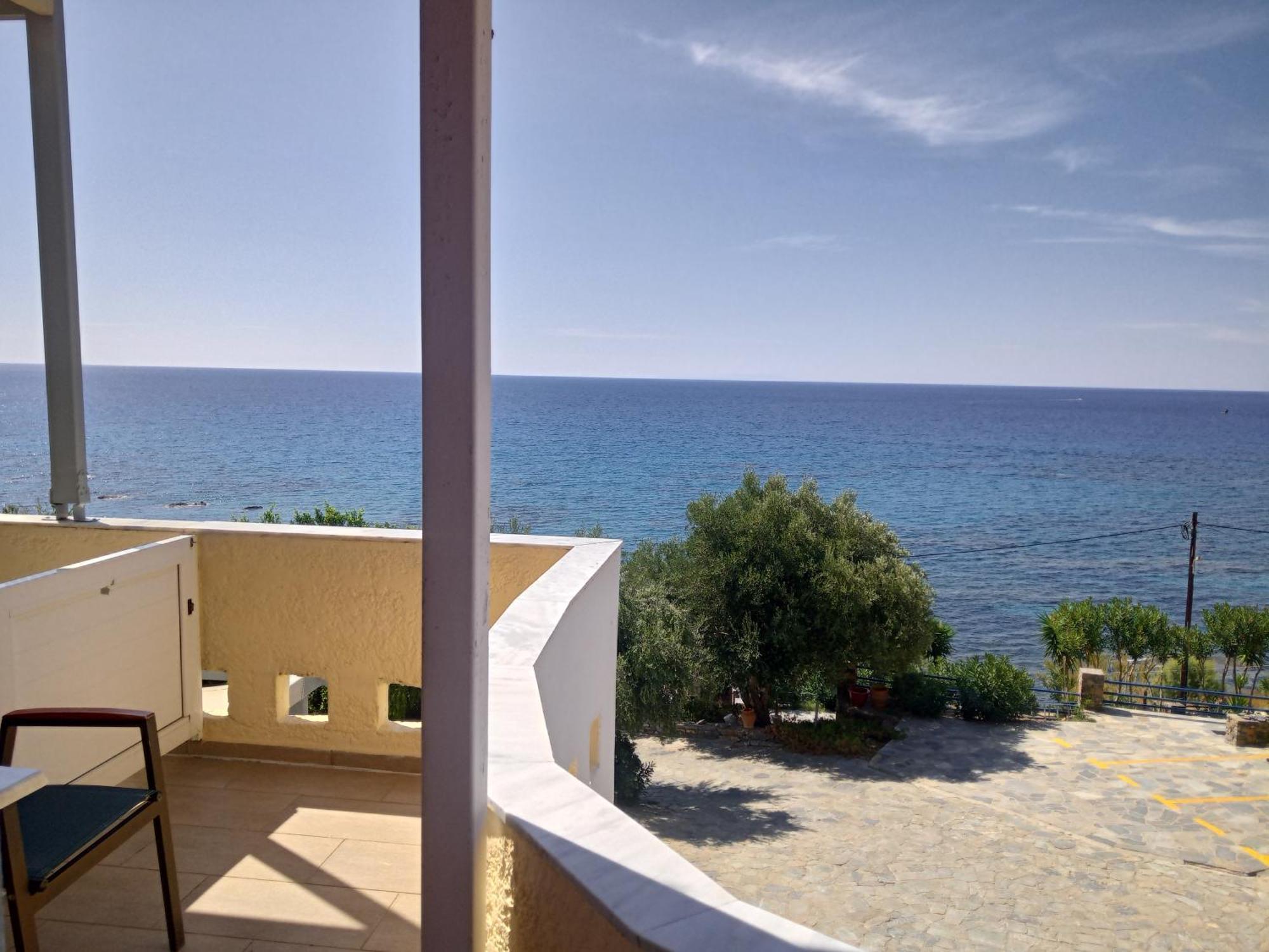 Horizon Beach Hotel 플라키아스 외부 사진